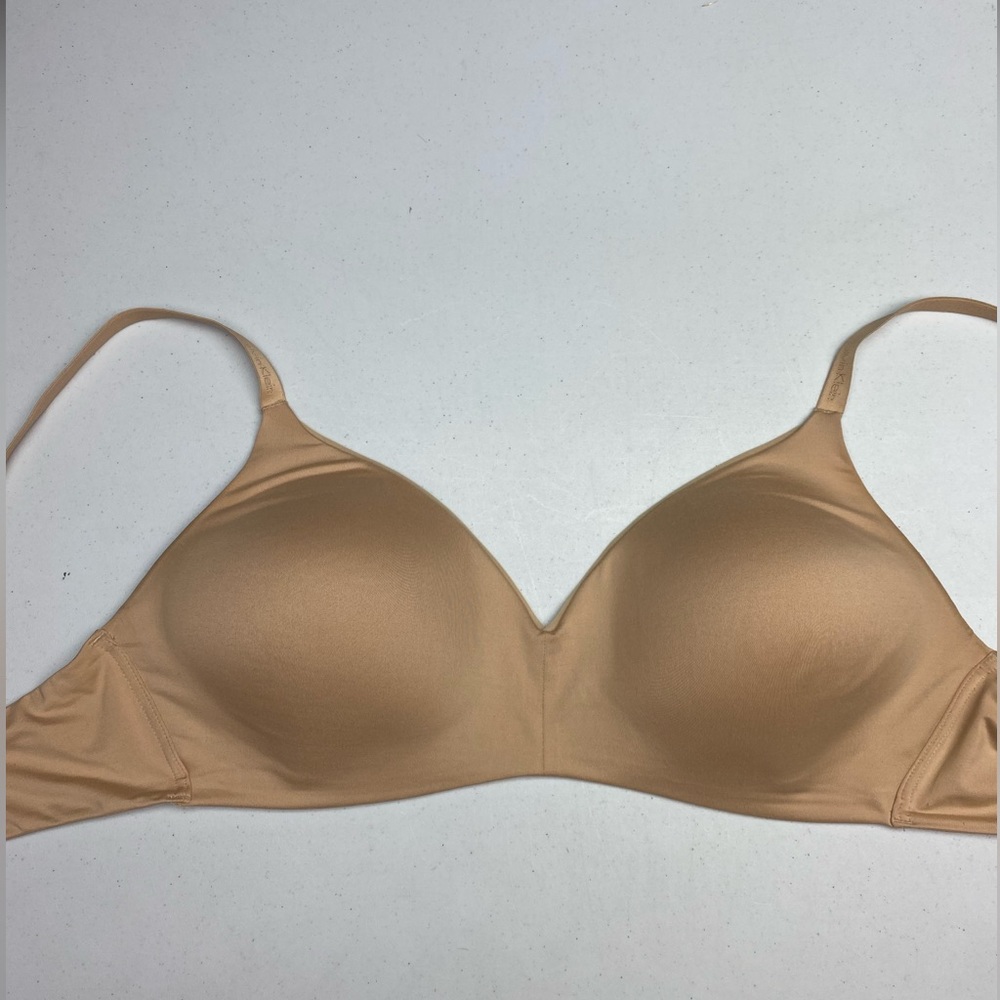 CK TAN Wireless, L  *P1082